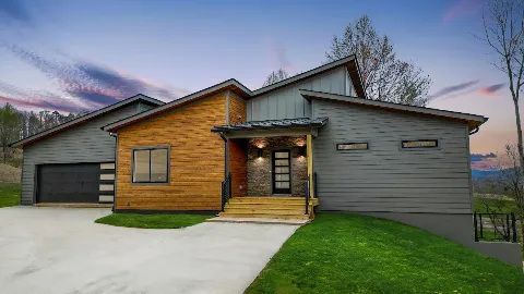 Brown Haven Homes photo 1