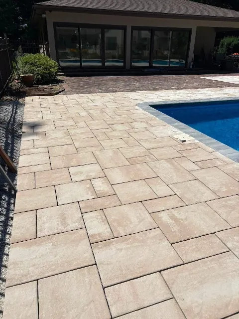 Austin Pools & Construction in Cranston