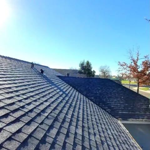 J Roofing photo 1