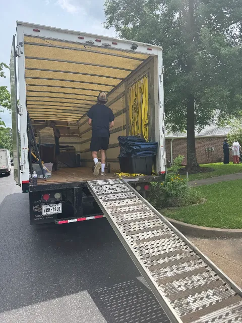 All-In-A-Day Movers photo 1