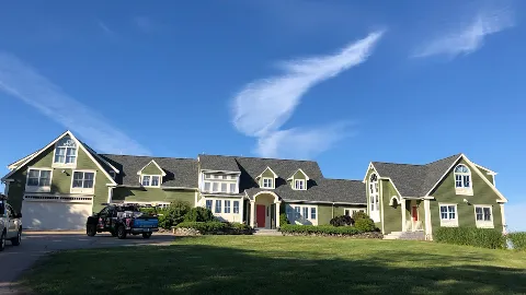 BEST CONNECTICUT ROOFING LLC in Southington