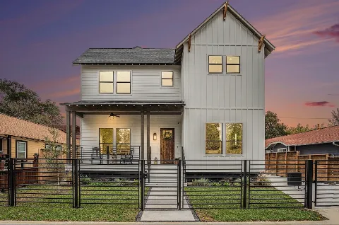 White Oak Homes photo 1