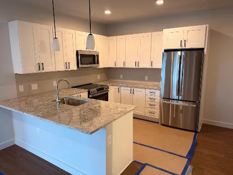 Door Construction - Same Day Service photo 1