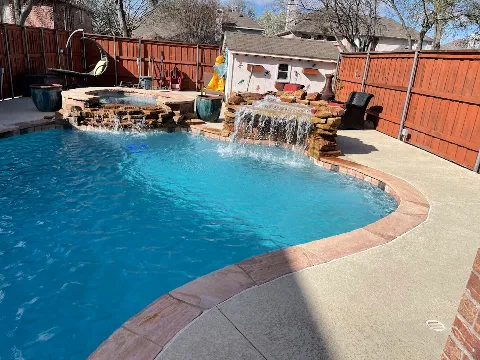 Regal Custom Pools & Spas, LLC photo 1