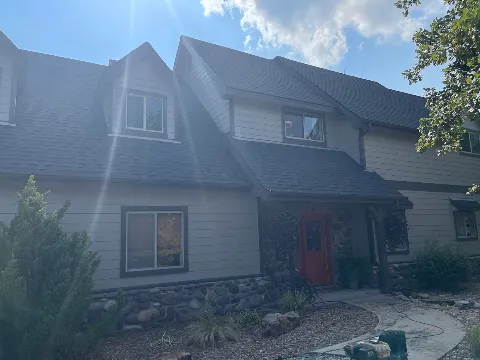Tier-One Roofing photo 1