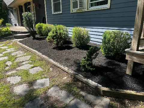 M&G Landscaping & Lawn Care LLC in Bridgeport