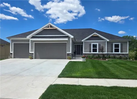 Premium Custom Homes LLC photo 1