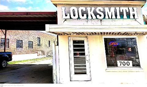 Michael's Keys Locksmith photo 1