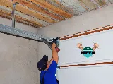 Meta Garage Doo'rs