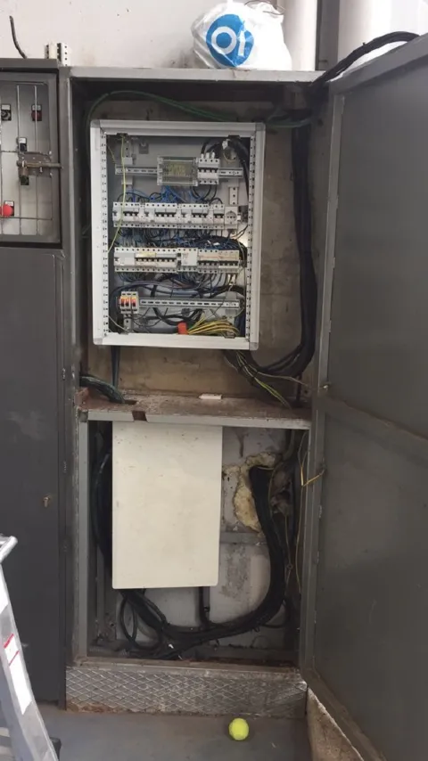Electrical Land photo 1