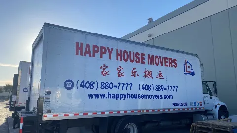 happy house movers??????? photo 1