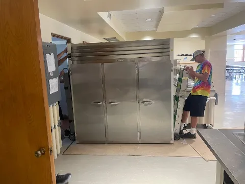Chet's Moving & Storage photo 1