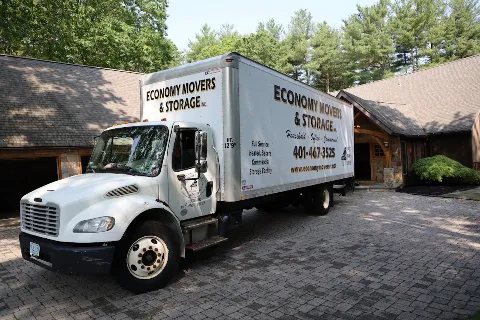Economy Movers and Storage in Cranston