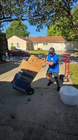 PACK AND CARE MOVING AND STORAGE photo 6