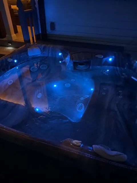 pH Hot Tub photo 1