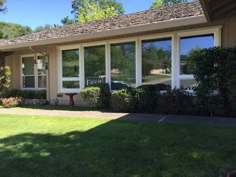 Vinyl Casement Windows photo 1
