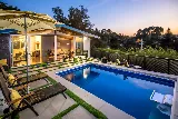 Gurita Pools