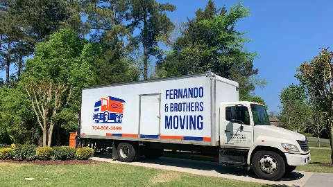 Fernando and Brothers Moving photo 1