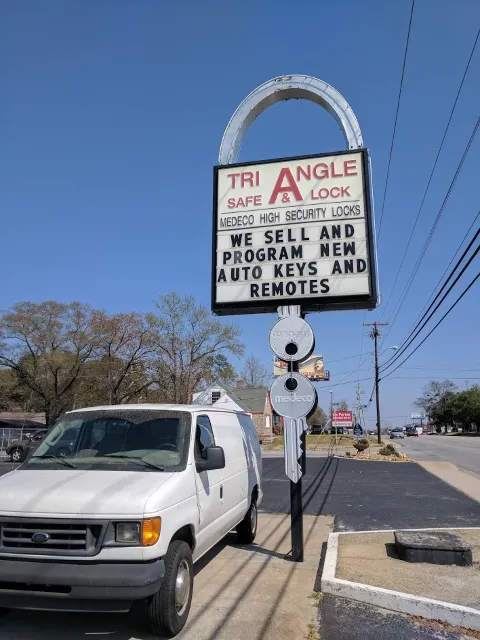 Triangle Safe & Lock in Columbia