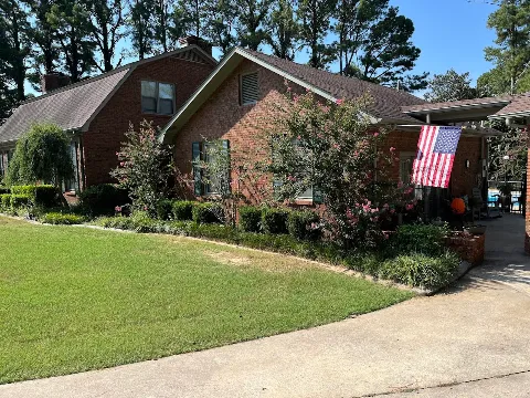 Tucker Lawn and Landscaping in Decatur