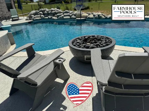 Farmhouse Pools in Weatherford