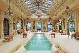 The Glass House photo 6