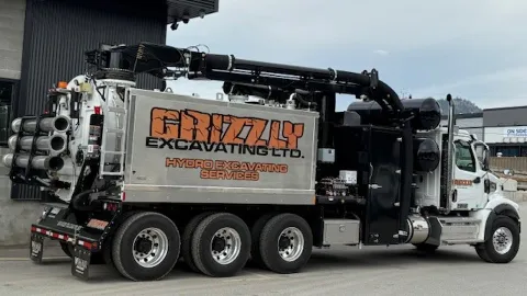 Grizzly Excavating Ltd. in Penticton
