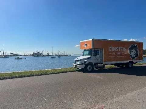 Einstein Moving Company in Tampa