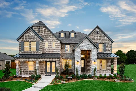 First Texas Homes - Bear Creek in Cedar Hill