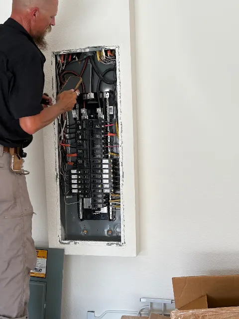Hubbard Electrical Contracting, LLC in Jacksonville