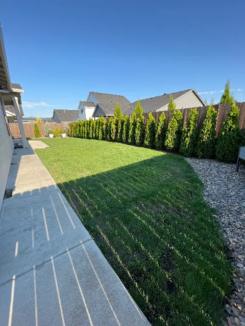 Landscaping/Lawn Care Where The Grass Is Greener in Vancouver