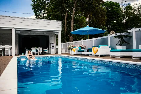 Thursday Pools LLC in Fishers