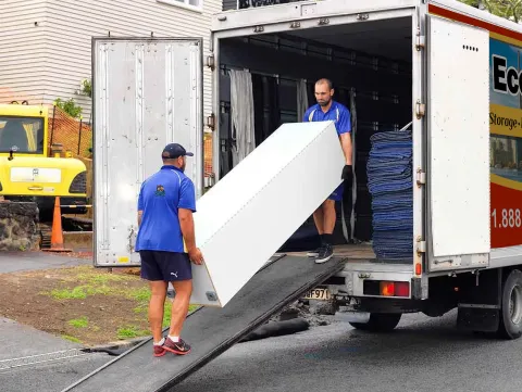 Ecoway Movers Milton ON in Milton