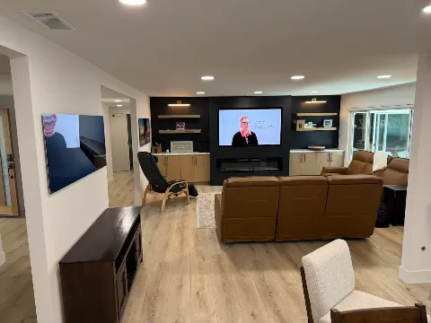 Comfy Moving and Delivery LLC in Garden Grove