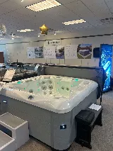 Luxury Pool & Spa photo 4