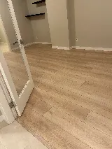 Yaletown floor photo 7