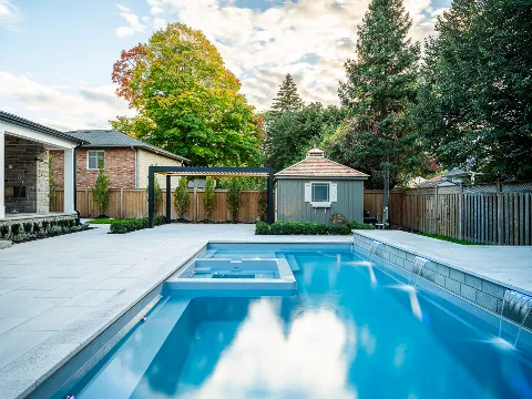 Halton Landscape & Pools in Oakville