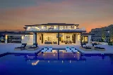 Bell Pool & Patio photo 6