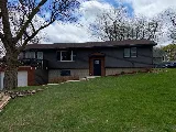 Clear Choice Exteriors & Bath Makeover photo 4