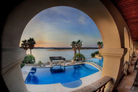 Cascade Custom Pools photo 1