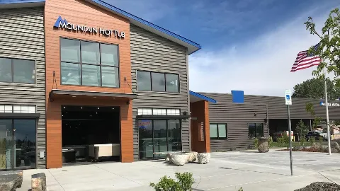 Mountain Hot Tub in Bozeman
