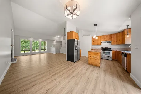 The Flooring Store DIY photo 1