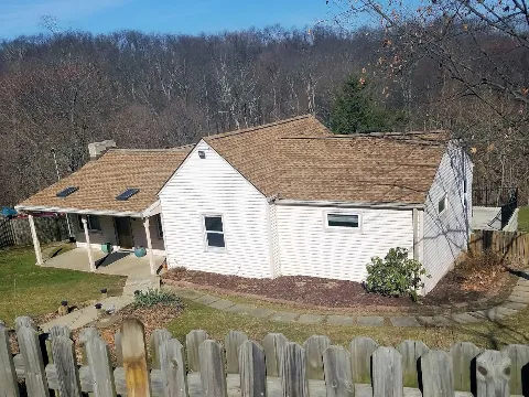 AA Roofing photo 1