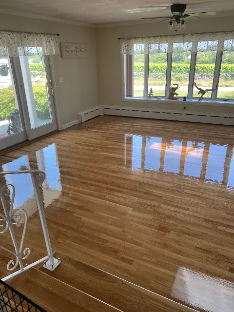 D & M Hardwood Flooring in Cranston