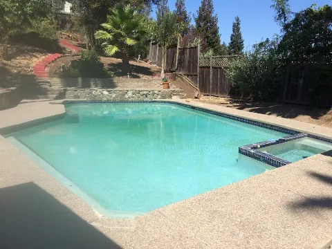 Pure Pool Solutions in Danville