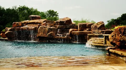 Accent Pools Inc photo 1