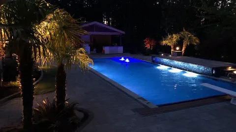 Superb pool service photo 1