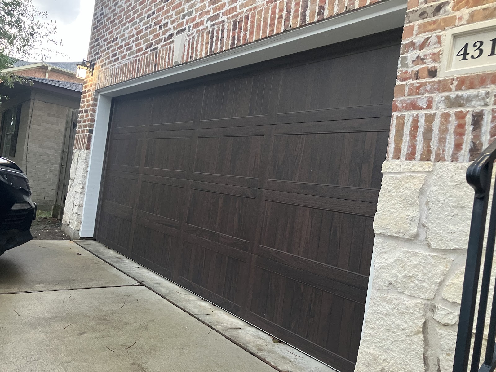 Dr Garage Door in Houston